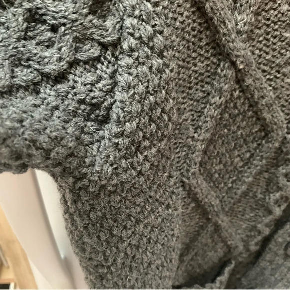 NWOT Aran Crafts Men’s Shawl Charcoal Cardigan 100% Merino Wool L - Picture 10 of 12